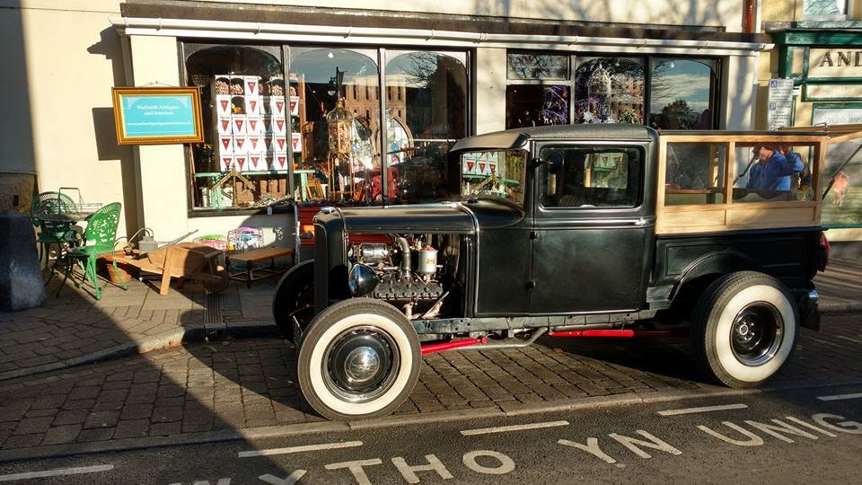 Narberth Antiques & Interiors near The Star Inn